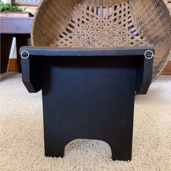 Rustic Wood Riser - Picture 4 of 8